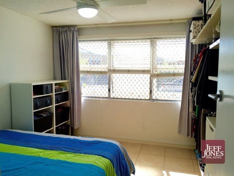 4/2 Carl Street, Woolloongabba QLD 4102