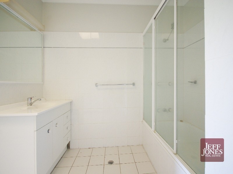 7/2 Gustavson Street, Annerley QLD 4103