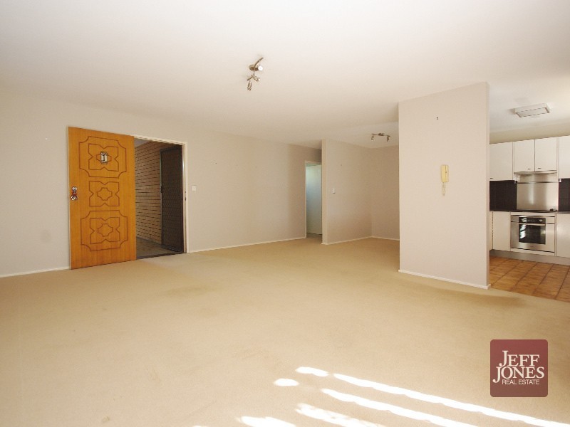 1/158 Old Cleveland Road, Coorparoo QLD 4151