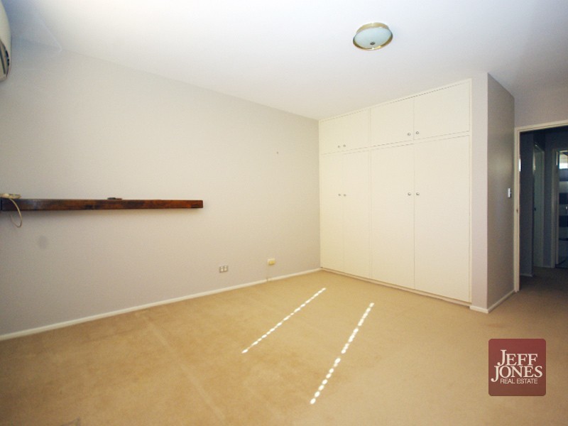 1/158 Old Cleveland Road, Coorparoo QLD 4151