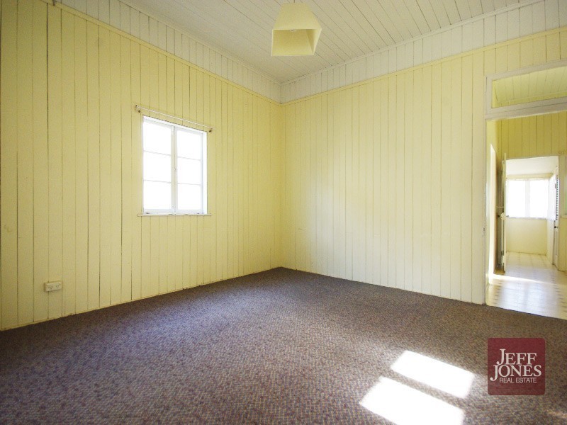 42 Salisbury Street, Woolloongabba QLD 4102