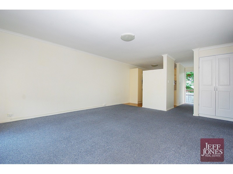 9/33 Dansie Street, Greenslopes QLD 4120