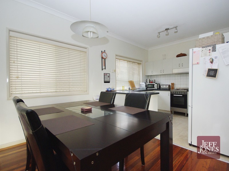 72 Stanley Street, Camp Hill QLD 4152