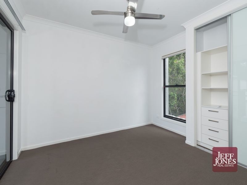 4/88 York Street, Coorparoo QLD 4151