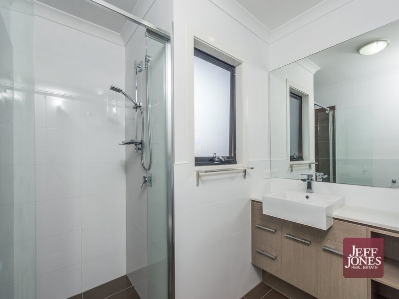 4/88 York Street, Coorparoo QLD 4151