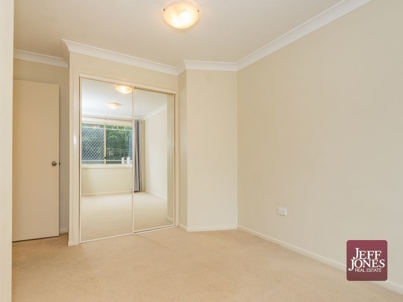 4/8 Gordon Street, Greenslopes QLD 4120