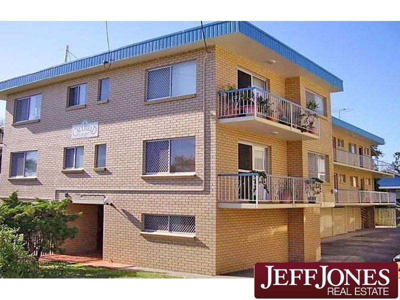 2/81 Kitchener Street, Coorparoo QLD 4151