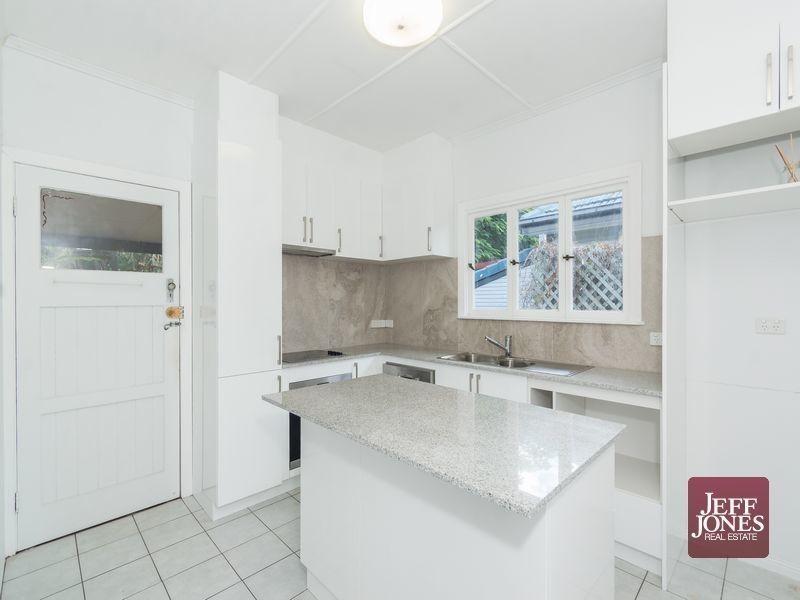 11 Caedmon Street, Salisbury QLD 4107