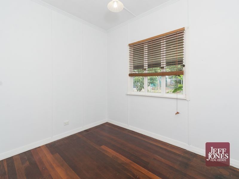 11 Caedmon Street, Salisbury QLD 4107