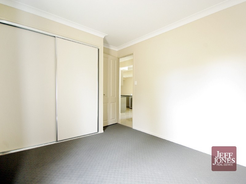 15 Harding Close, Manly West QLD 4179