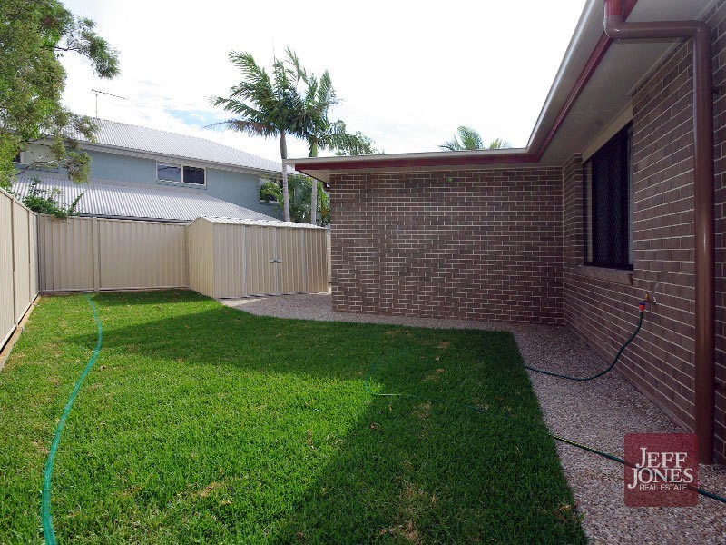 15 Harding Close, Manly West QLD 4179