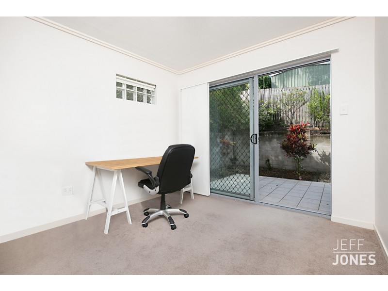 3/77 Douglas Street, Greenslopes QLD 4120
