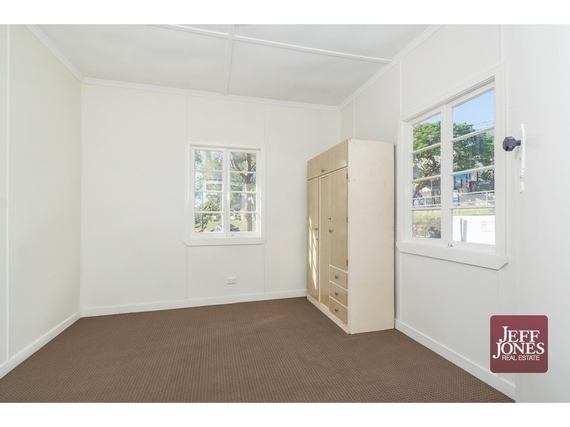 38 Raby Road, Coorparoo QLD 4151