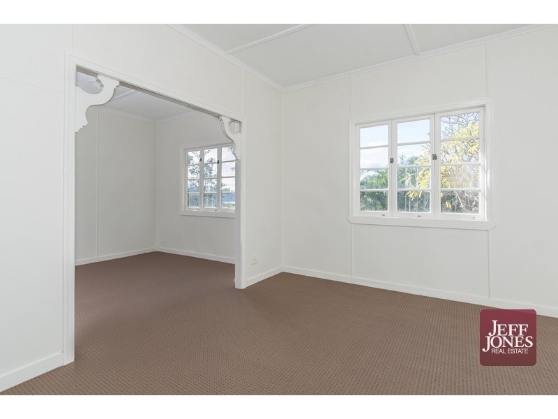 38 Raby Road, Coorparoo QLD 4151