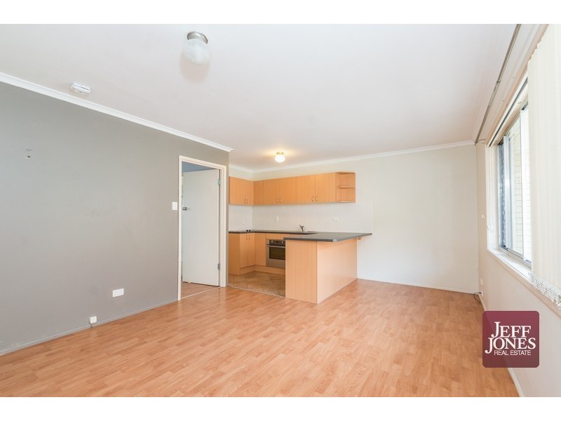 2/121  Old Cleveland, Greenslopes QLD 4120