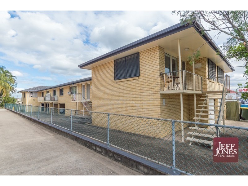 2/121  Old Cleveland, Greenslopes QLD 4120