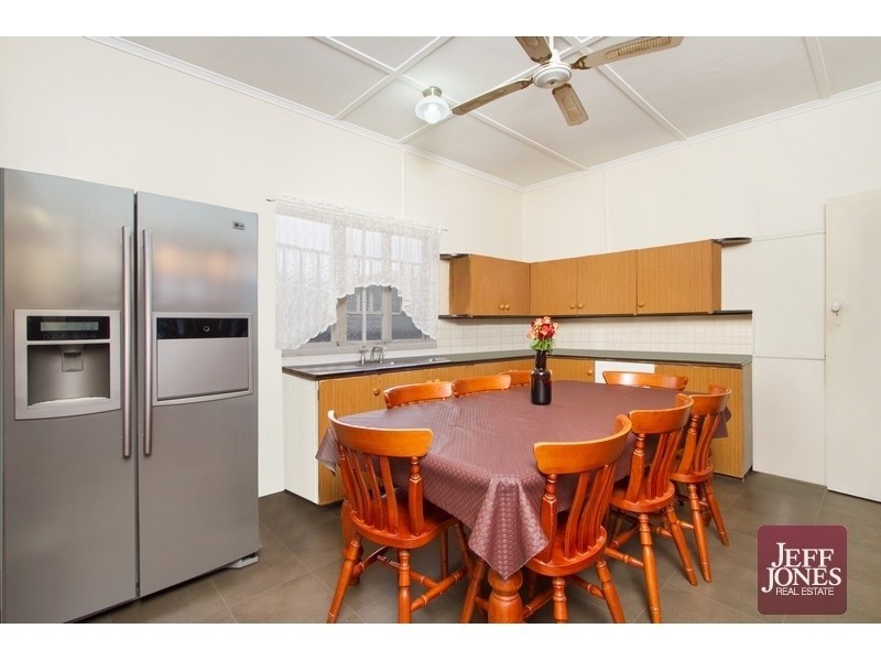 22 Marquis Street, Greenslopes QLD 4120