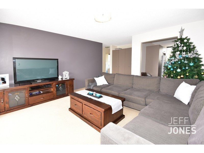 2/31 St Leonards Street, Coorparoo QLD 4151