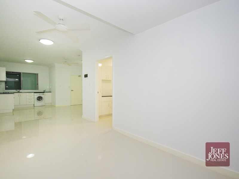 5 /12 Old Cleveland Road, Greenslopes QLD 4120