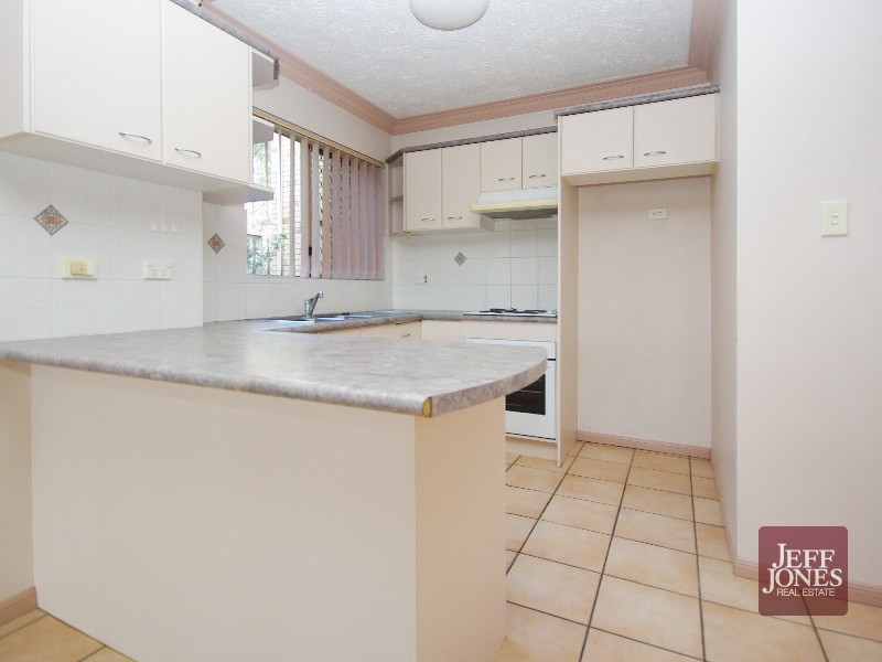 4/27 Vine Street, Greenslopes QLD 4120