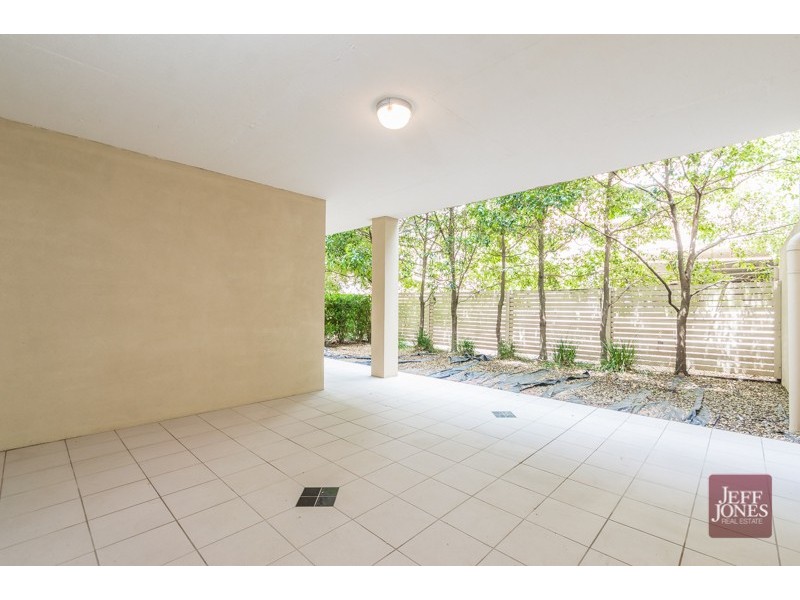 1A/57 Sandford Street, St Lucia QLD 4067