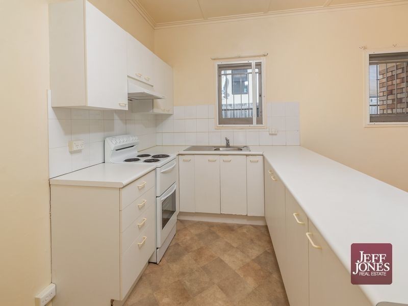 55 Camelot Street, Tennyson QLD 4105