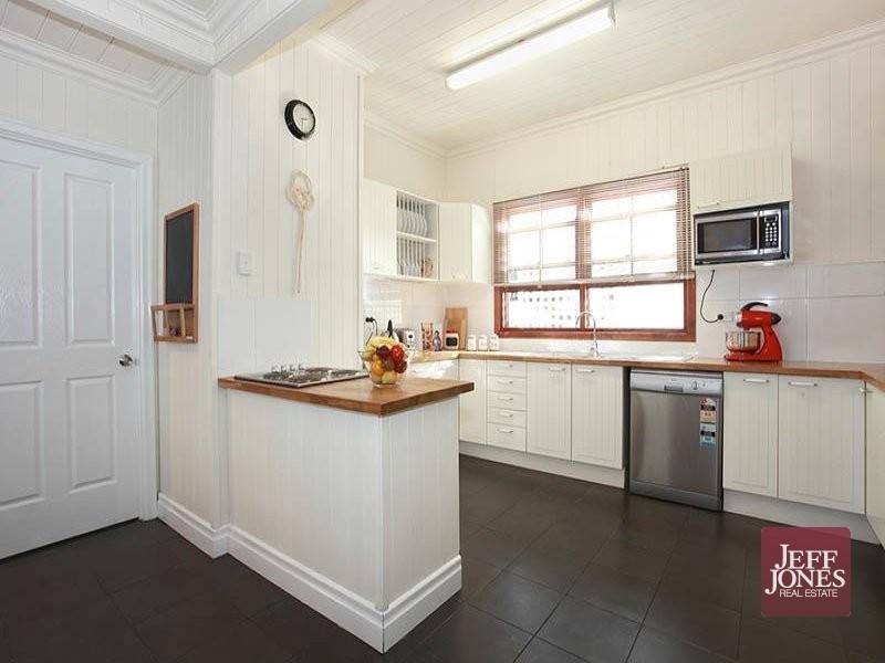 28 Taylor Street, Woolloongabba QLD 4102