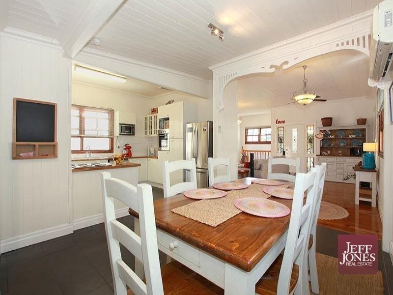 28 Taylor Street, Woolloongabba QLD 4102