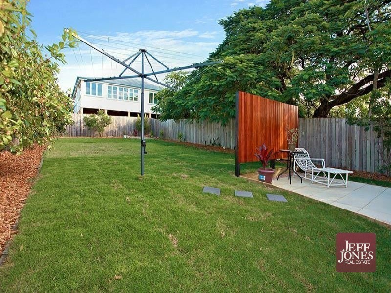 28 Taylor Street, Woolloongabba QLD 4102