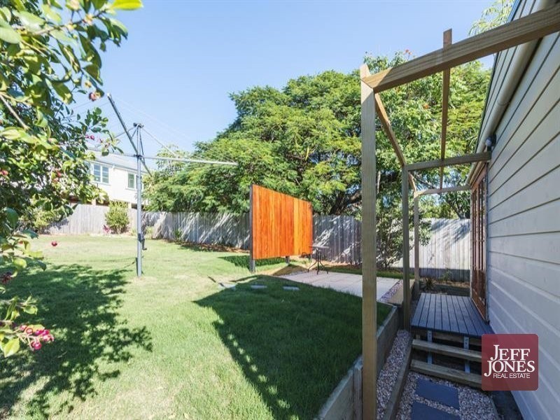 28 Taylor Street, Woolloongabba QLD 4102