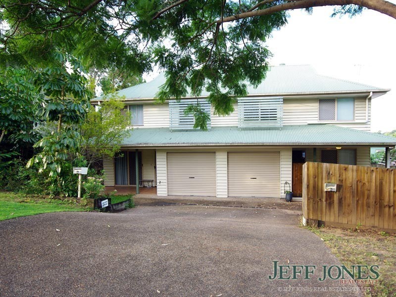 8 Jordan Street, Greenslopes QLD 4120