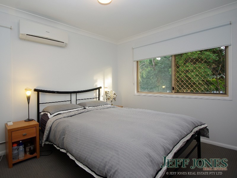 8 Jordan Street, Greenslopes QLD 4120