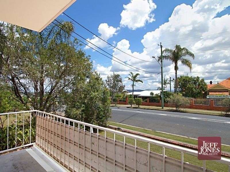2/73 Chatsworth Road, Greenslopes QLD 4120