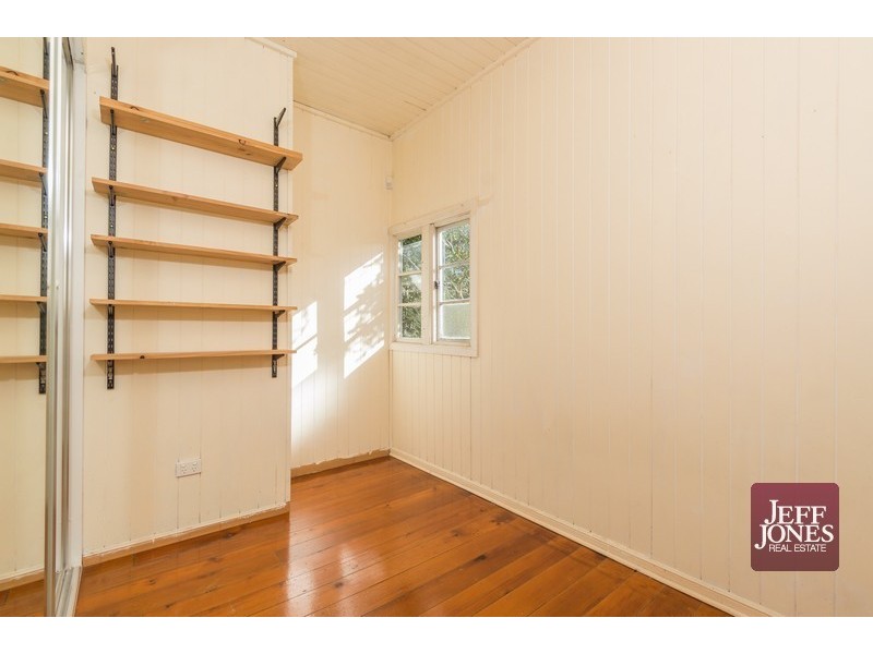 25 Churchill Street, Woolloongabba QLD 4102