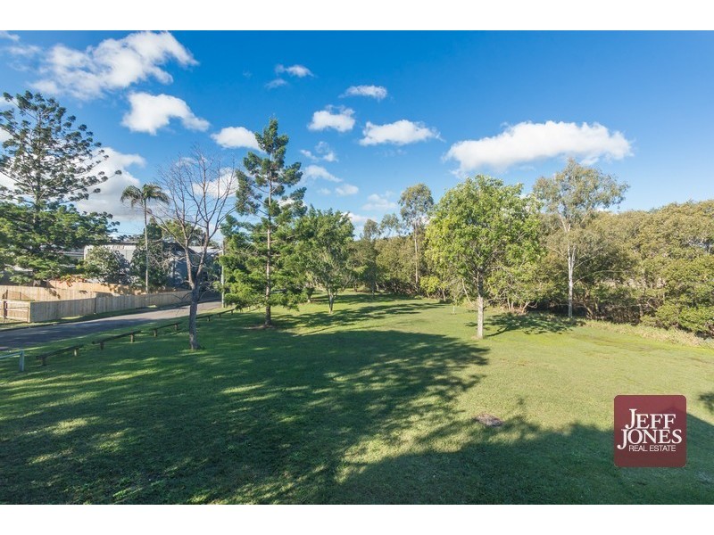 25 Churchill Street, Woolloongabba QLD 4102