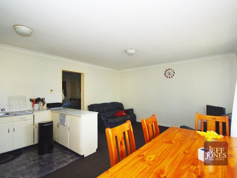 2/66 Pear Street, Greenslopes QLD 4120