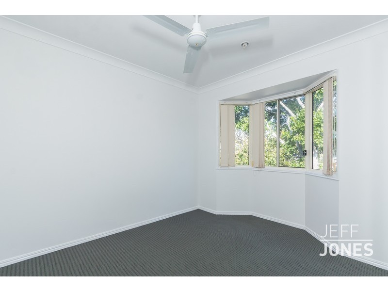 2/105 Kirkland Avenue, Coorparoo QLD 4151