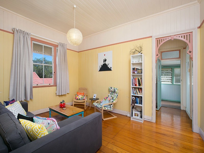 50 Henry Street, Greenslopes QLD 4120