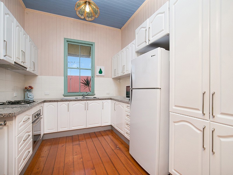 50 Henry Street, Greenslopes QLD 4120