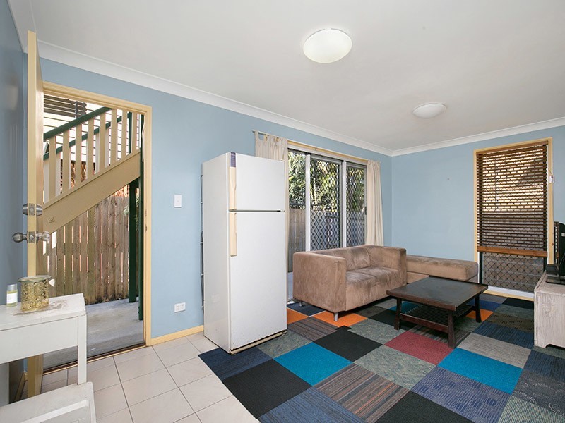 50 Henry Street, Greenslopes QLD 4120