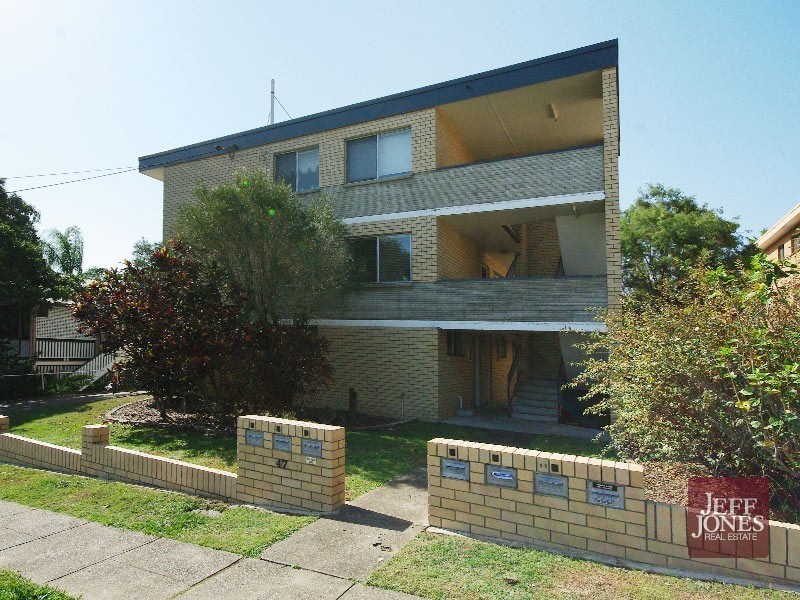 2/47 Denman Street, Greenslopes QLD 4120