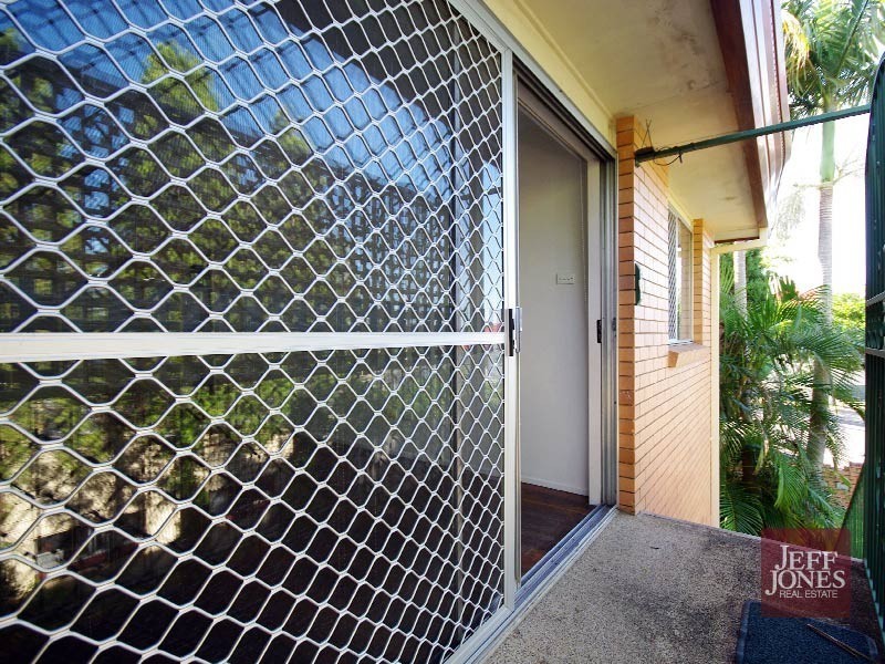 1/45 Juliette Street, Annerley QLD 4103