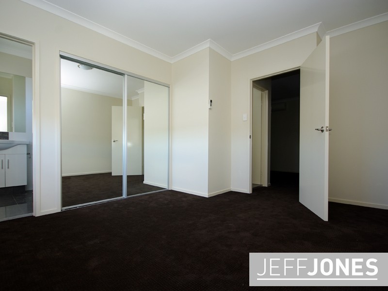 2/18 Lothian Street, Annerley QLD 4103