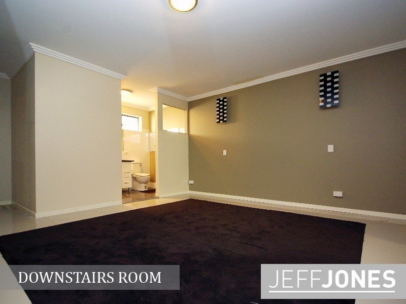 2/18 Lothian Street, Annerley QLD 4103