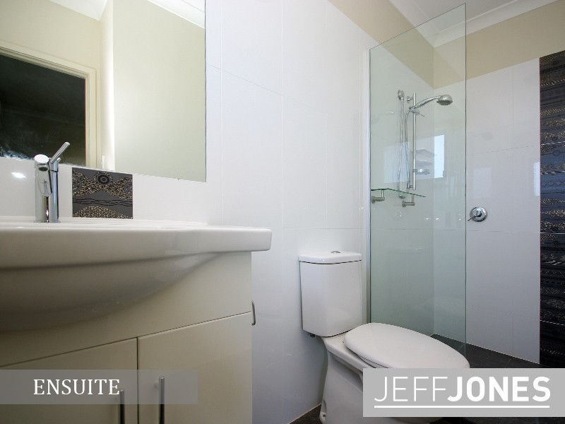 2/18 Lothian Street, Annerley QLD 4103