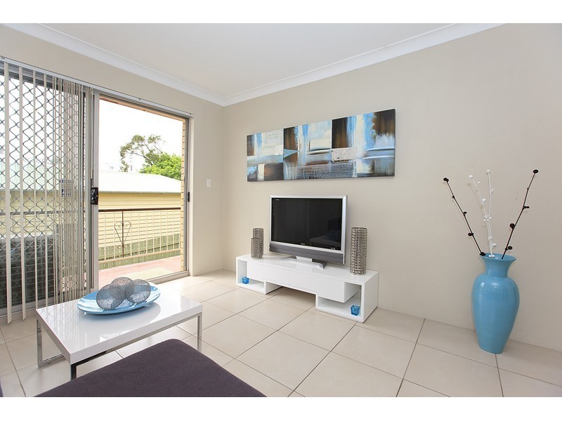 3/8 Drummond Street, Greenslopes QLD 4120