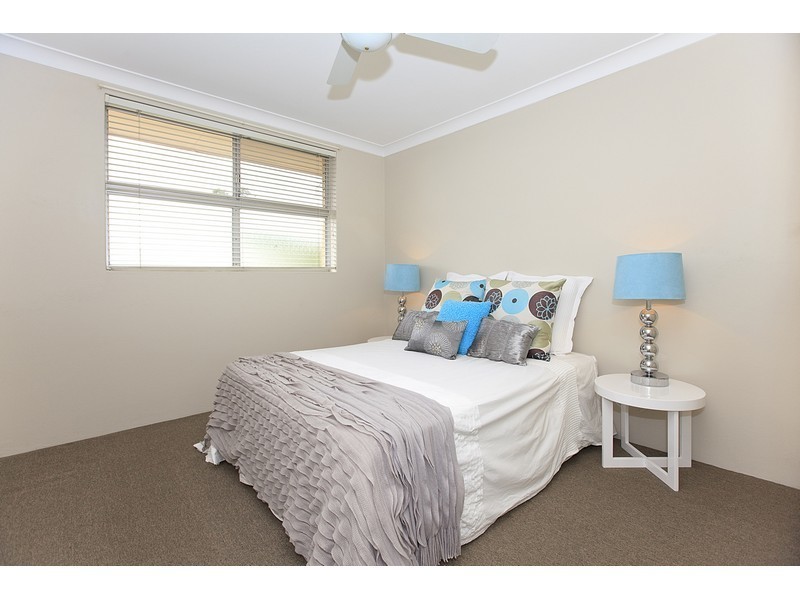 3/8 Drummond Street, Greenslopes QLD 4120