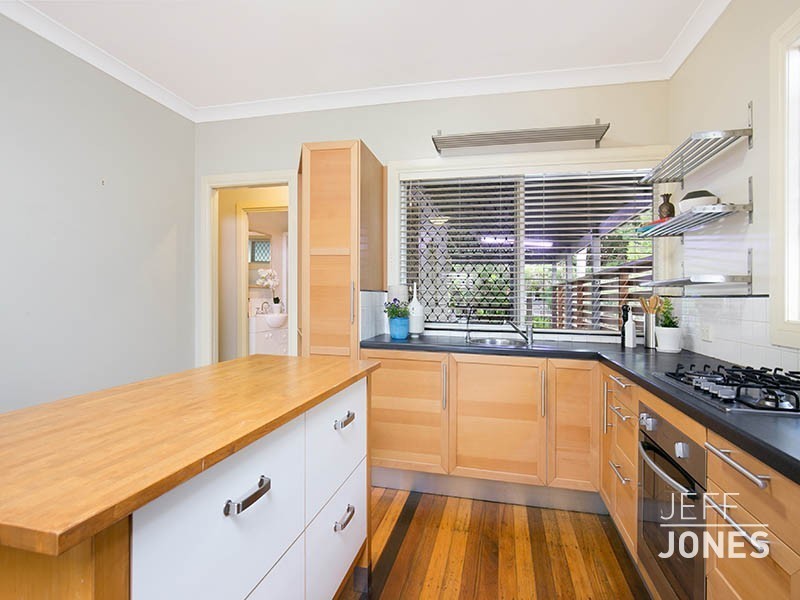 173 Juliette Street, Greenslopes QLD 4120