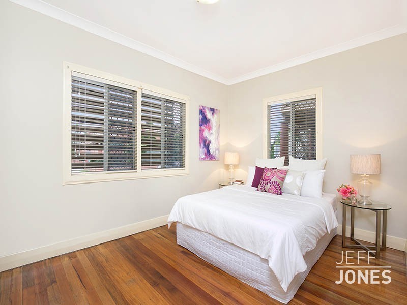 173 Juliette Street, Greenslopes QLD 4120