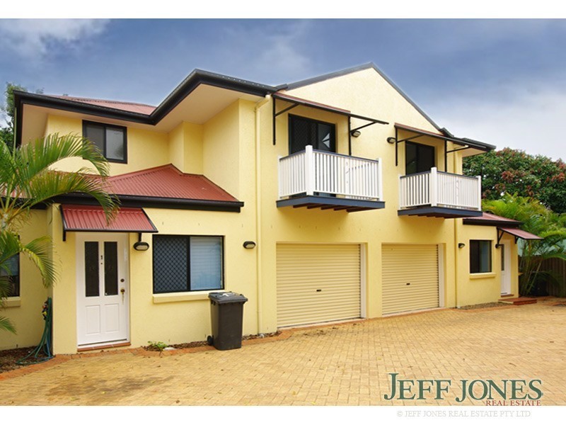 1/10 Shire Street, Coorparoo QLD 4151